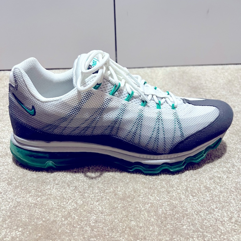 Nike Air Max 95 Dynamic Flywire (White/Atomic Teal-Dark Grey-Cool Grey Size 10.5